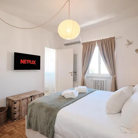Basilica San Paolo - Luxurious Penthouse With Wi-fi Apartment *